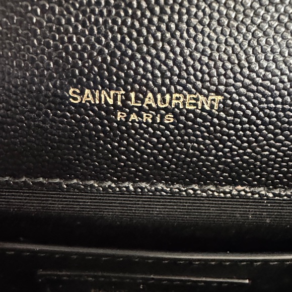 Yves Saint Laurent Medium Kate Bag - Picture 2 of 16